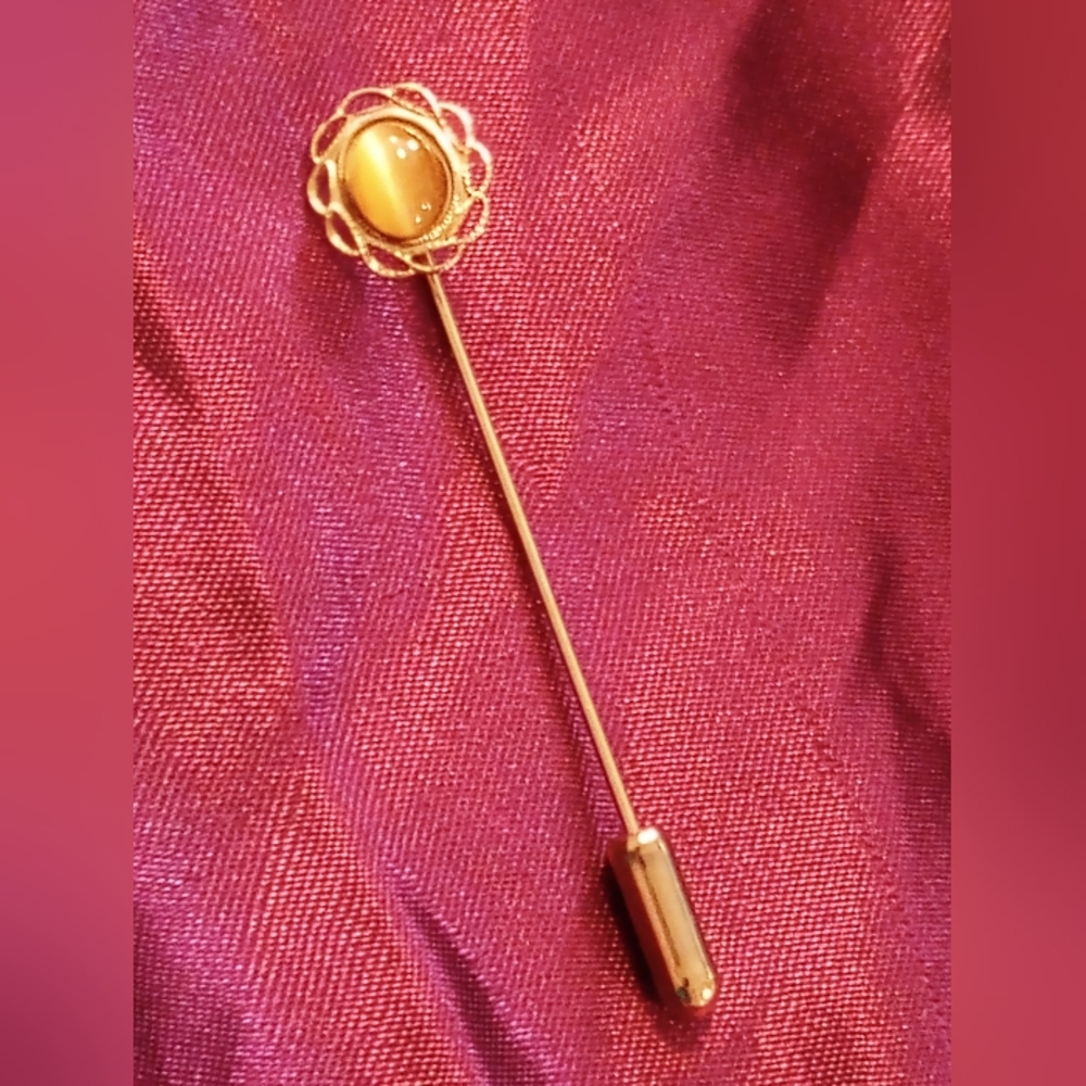 Vintage beautiful Tigers Eye embellished Stick Pin